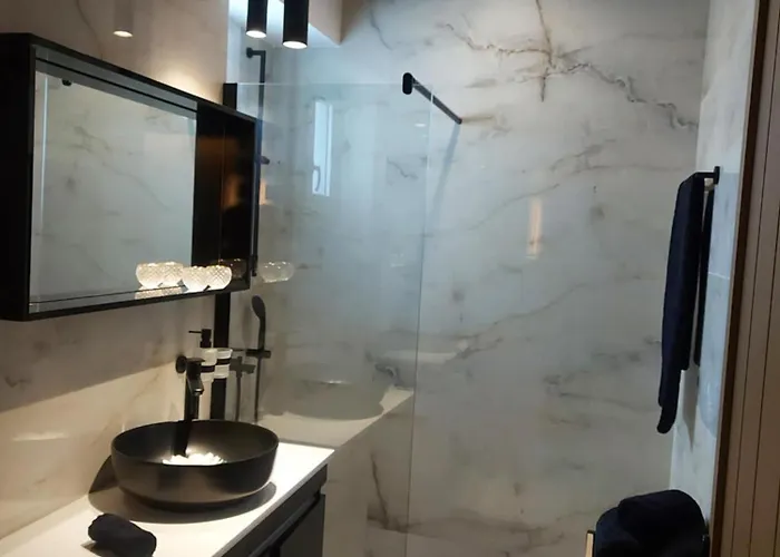 The Kefalos Loft * Platánion